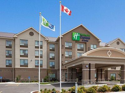 Holiday Inn Express & Suites New Liskeard Luaran gambar