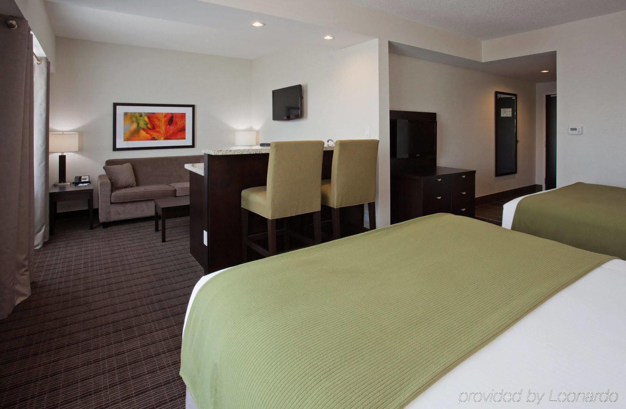 Holiday Inn Express & Suites New Liskeard Bilik gambar
