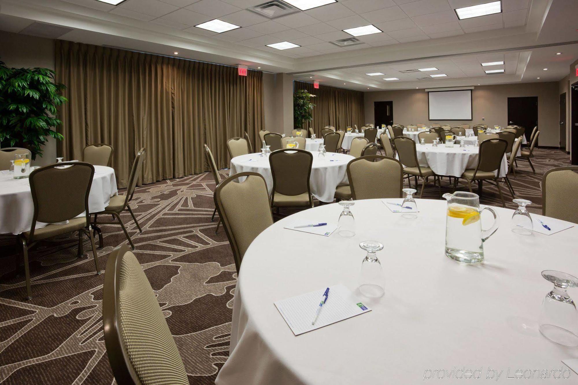 Holiday Inn Express & Suites New Liskeard Luaran gambar